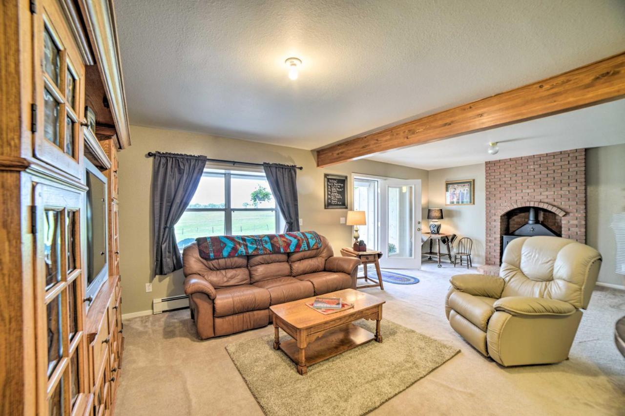 Walkout Apartment With Mtn View On Cortez Ranch Exterior foto